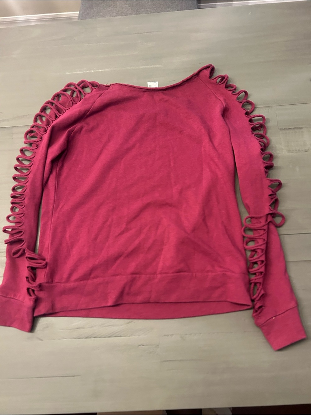 VENUS Raspberry Cutout Shoulder Sweatshirt - Picture 4 of 4